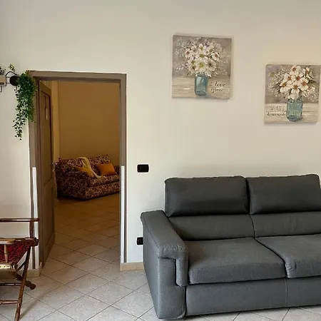 La Villa, Tiburtina Valley דירה *